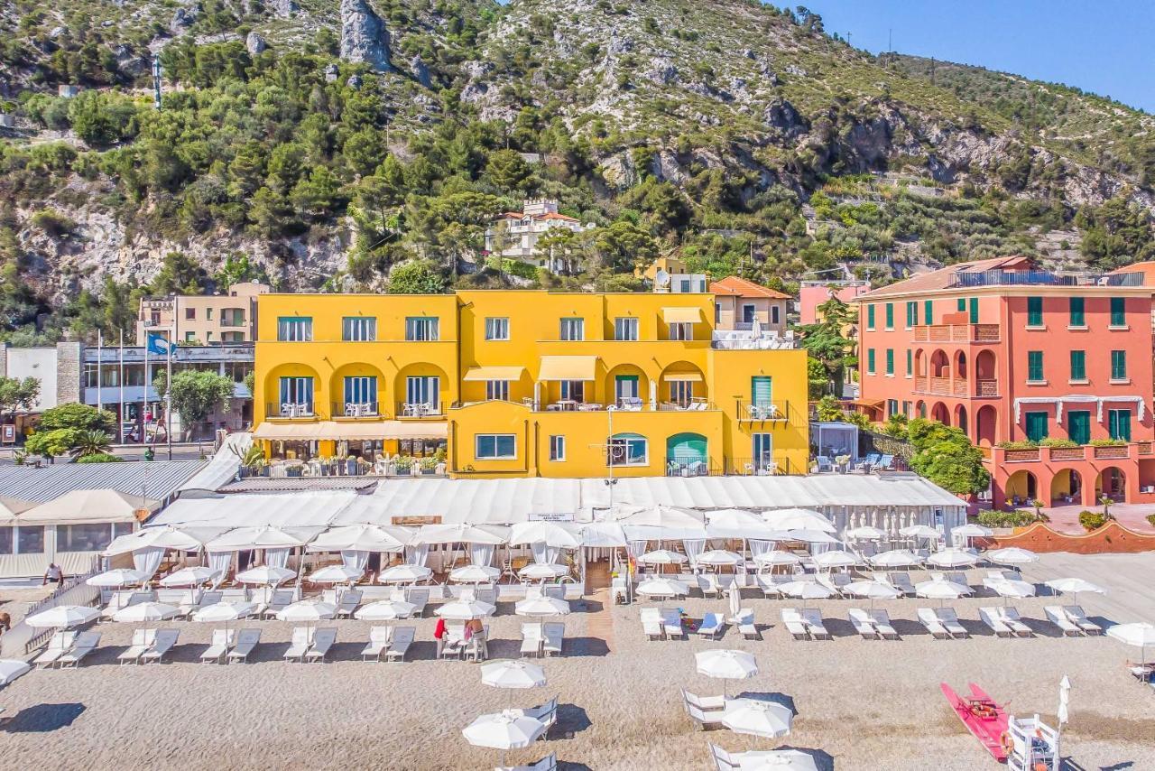 Hotel Albatros Varigotti Zewnętrze zdjęcie