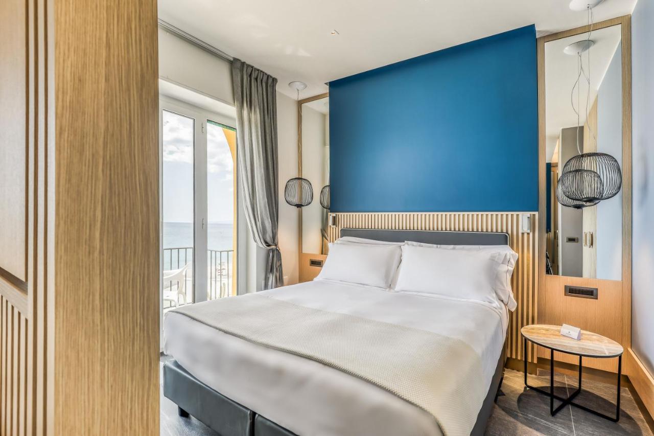 Hotel Albatros Varigotti Zewnętrze zdjęcie