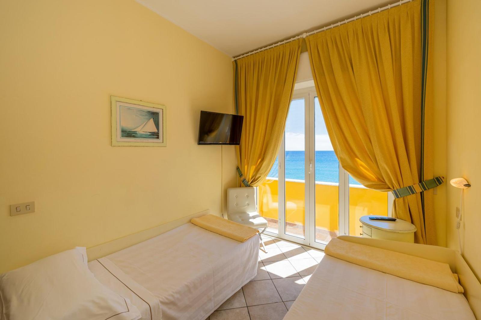 Hotel Albatros Varigotti Zewnętrze zdjęcie